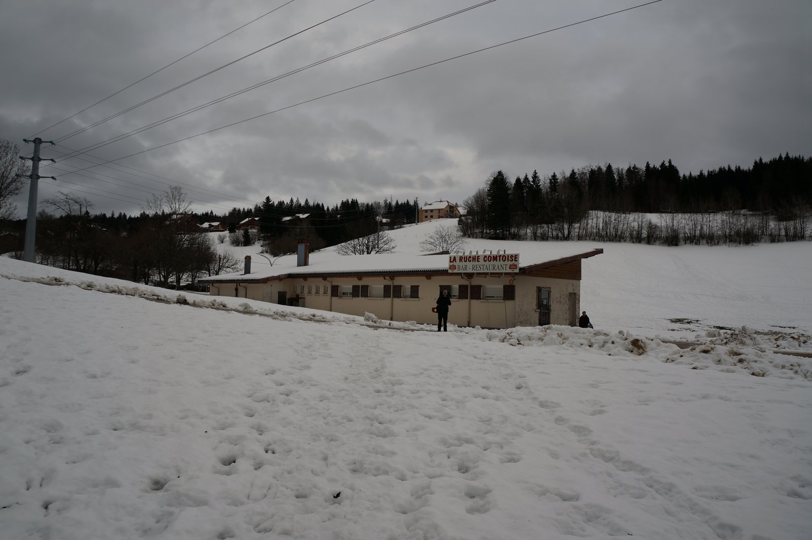 1-Winterwanderung durch die Französische Jura auf Schneeschuhen