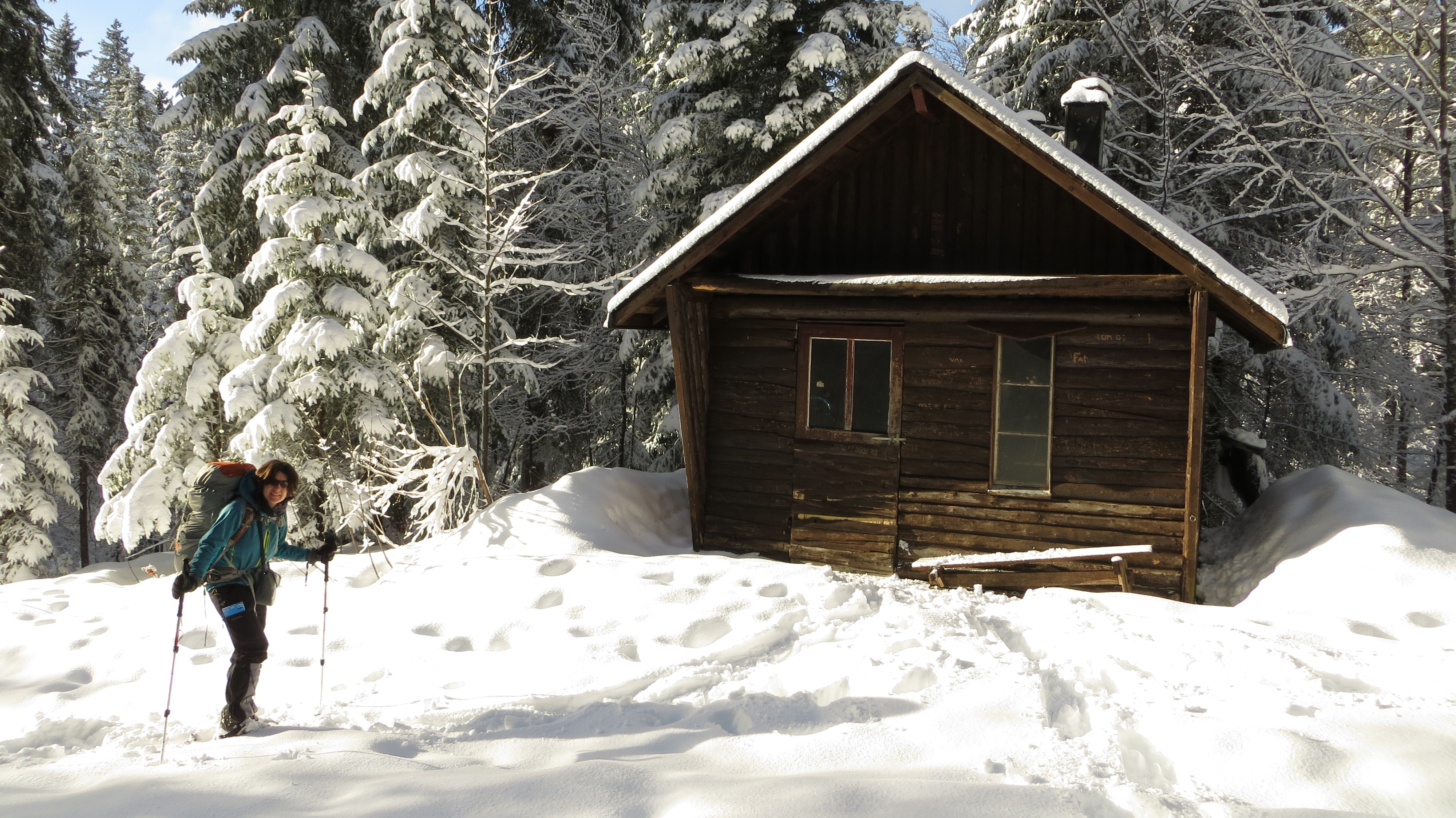 Winterwanderung durch die Französische Jura auf Schneeschuhen (13)